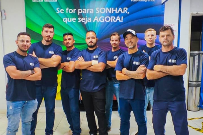 Investir em pessoas é construir o futuro: colaboradores da Color Química iniciam curso técnico em Química pelo SENAI
